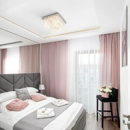 Crystal Luxury Rakowicka 20h *